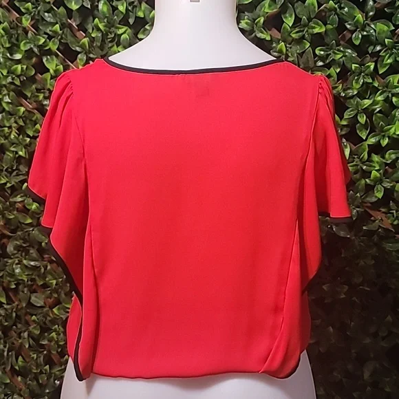 B-Design Large Red Top - Picture 3 of 6